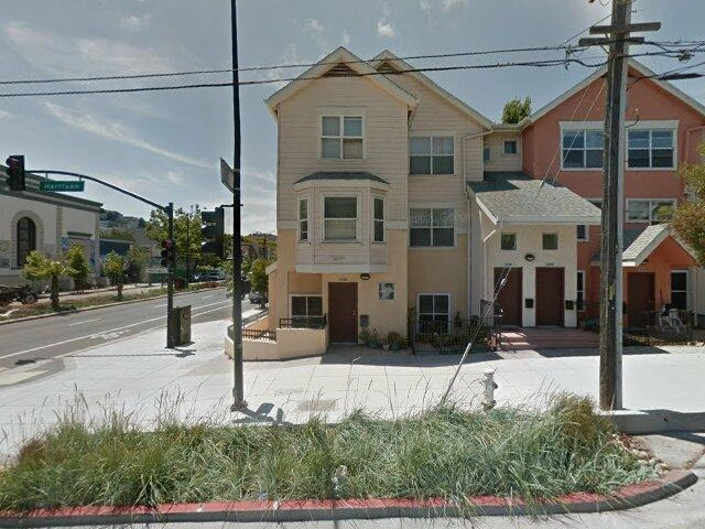 House image located at Hollywood, FL 33021