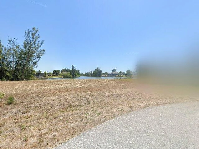 House image located at Cape Coral, FL 33993