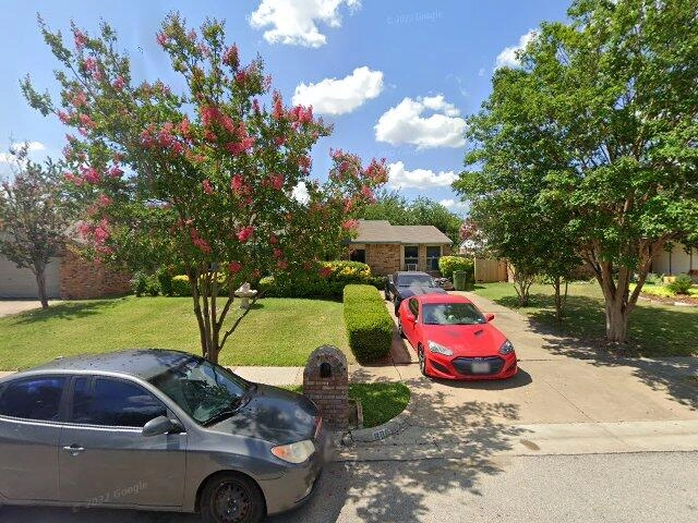 House image located at Arlington, TX 76017