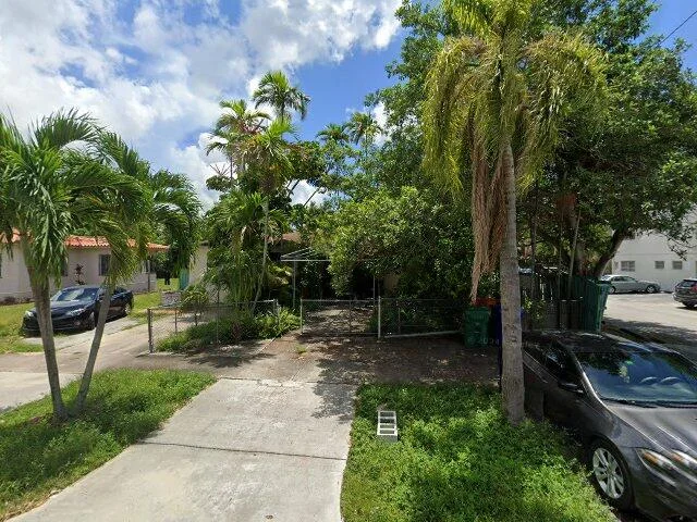 House image located at Miami, FL 33126