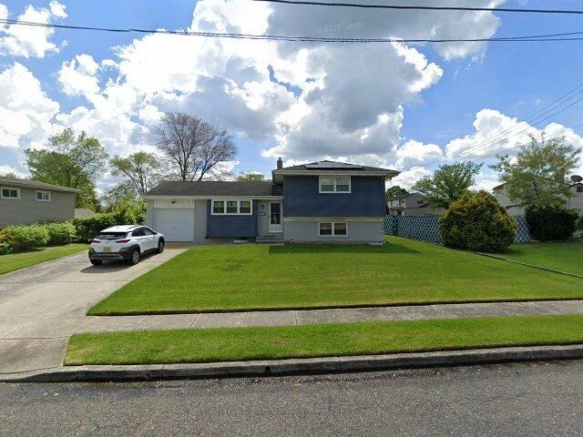 House image located at Mantua, NJ 08051