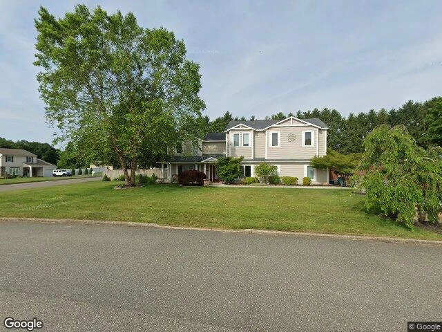 House image located at Manorville, NY 11949