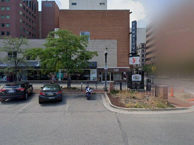 House image located at Lansing, MI 48933