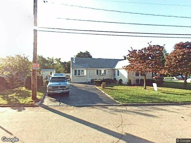 House image located at Albertson, NY 11507