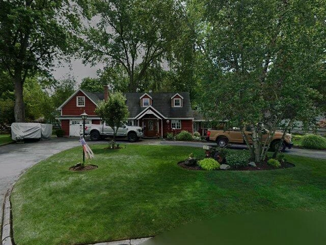 House image located at Pompton Lakes, NJ 07442