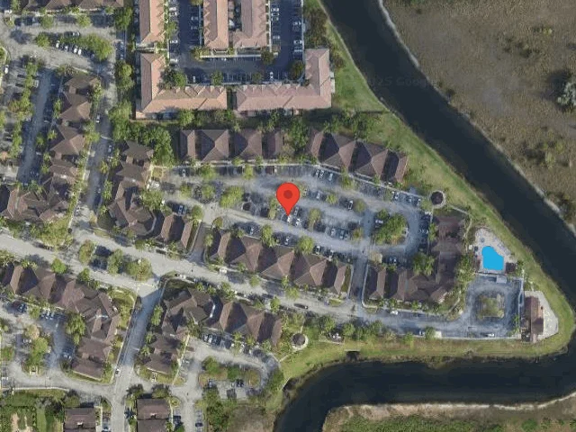 House image located at Hollywood, FL 33027