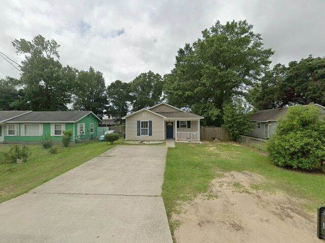 House image located at Pensacola, FL 32505