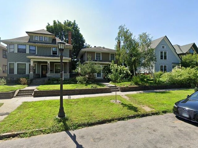 House image located at Saint Paul, MN 55104