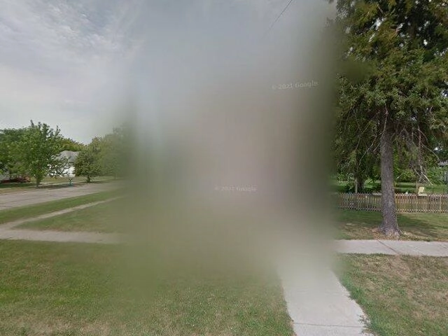 House image located at Drayton, ND 58225