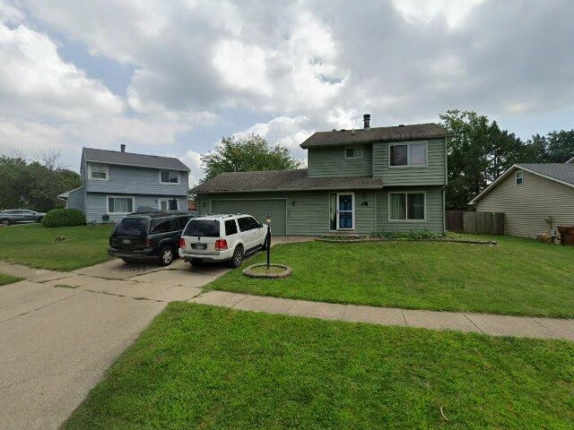 House image located at Champaign, IL 61822