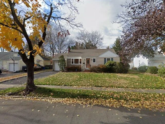 House image located at New Milford, NJ 07646