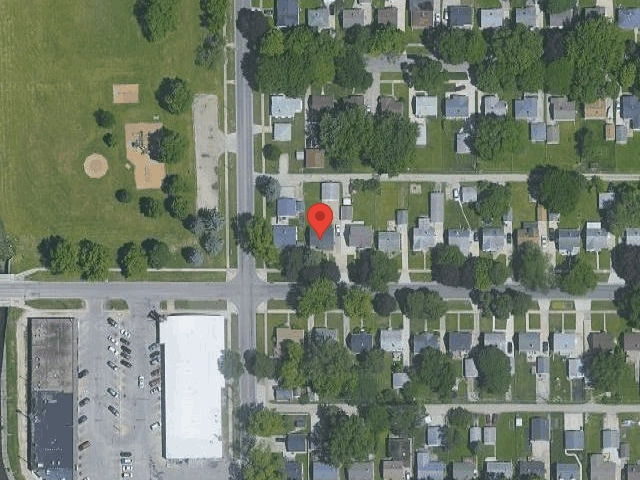 House image located at Waterloo, IA 50702
