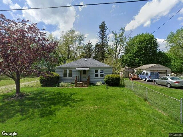 House image located at Akron, OH 44312