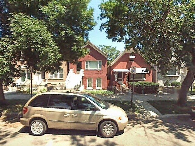House image located at Chicago, IL 60609