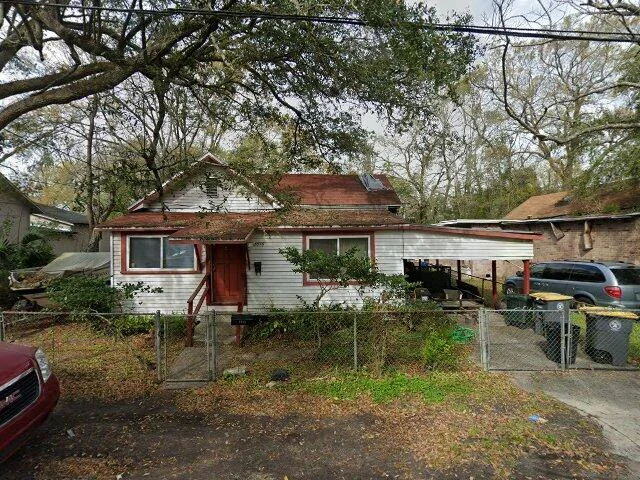 House image located at Jacksonville, FL 32209