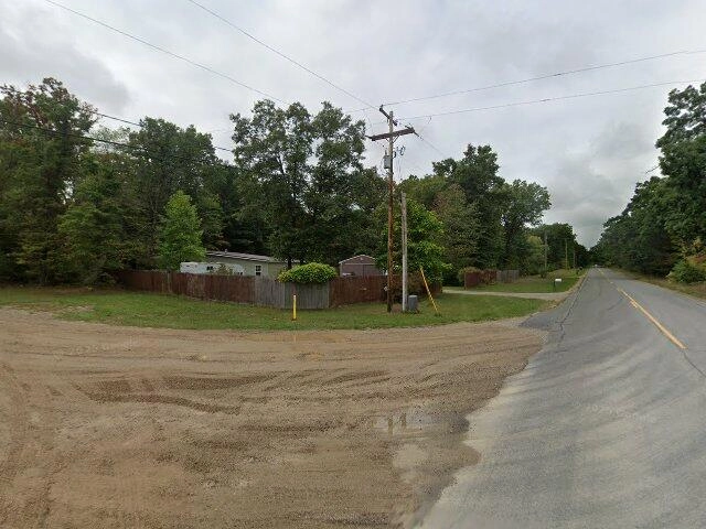 House image located at Howard City, MI 49329