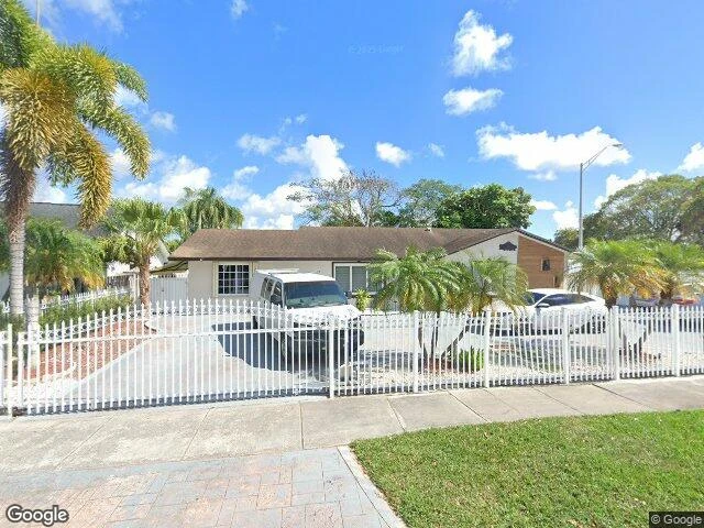 House image located at Miami, FL 33186