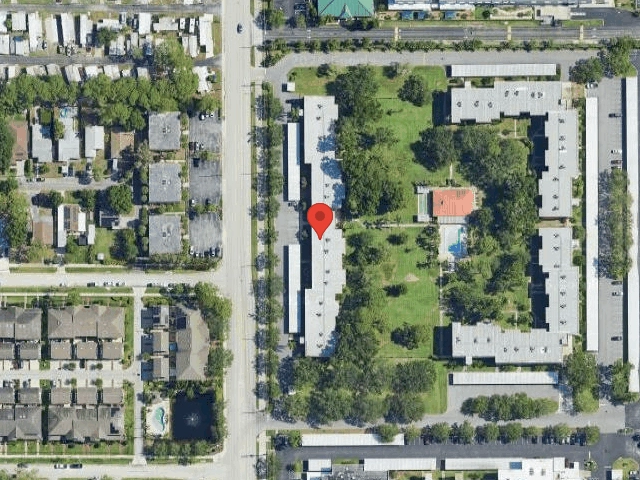 House image located at Saint Petersburg, FL 33703