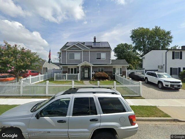 House image located at Levittown, NY 11756