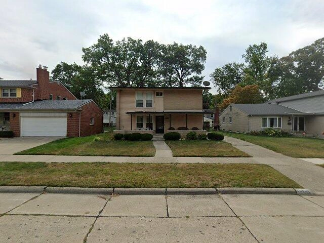 House image located at Oak Park, MI 48237