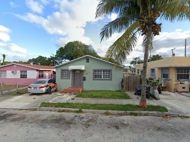 House image located at West Palm Beach, FL 33407