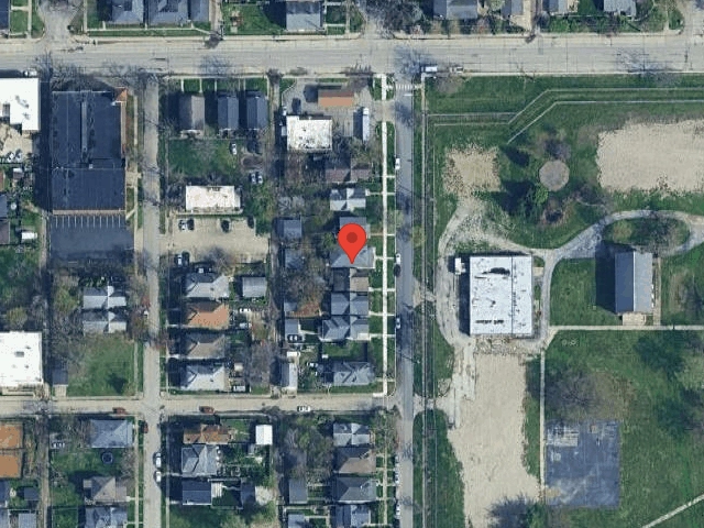 House image located at Indianapolis, IN 46201