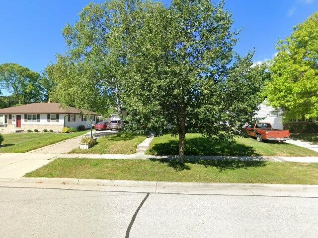 House image located at Grafton, WI 53024