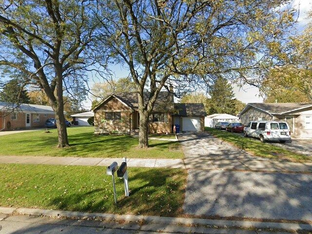House image located at Oak Lawn, IL 60453