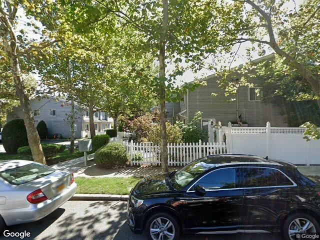 House image located at Staten Island, NY 10309