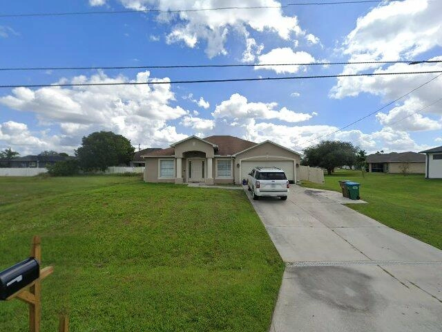 House image located at Cape Coral, FL 33909