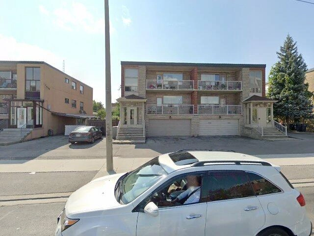 House image located at Detroit, MI 48202