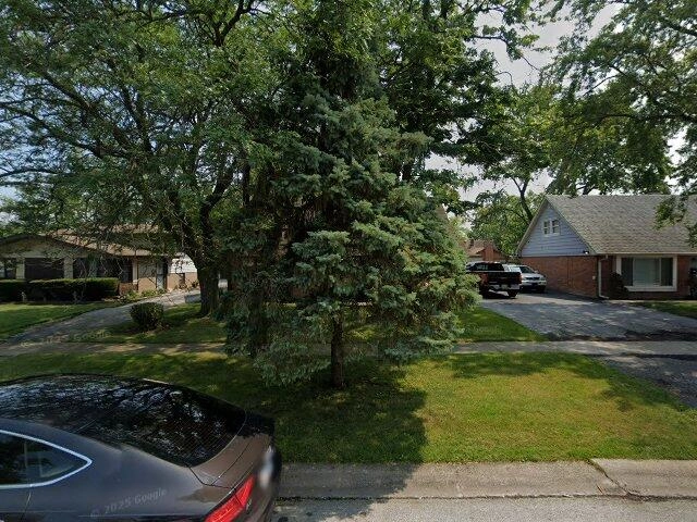 House image located at Country Club Hills, IL 60478