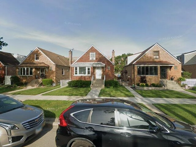 House image located at Chicago, IL 60638