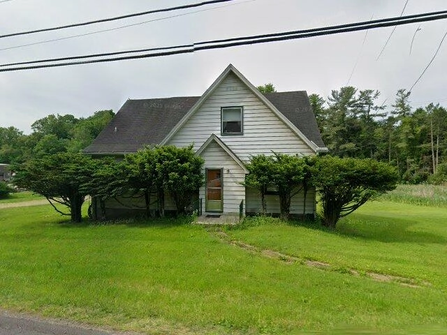 House image located at Imperial, PA 15126