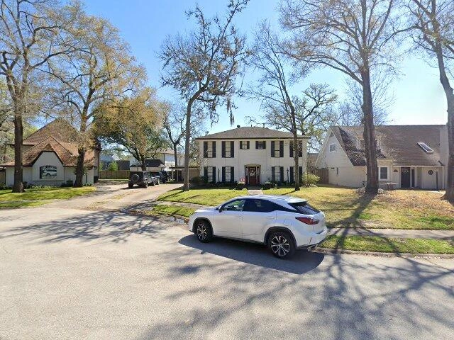 House image located at Houston, TX 77042