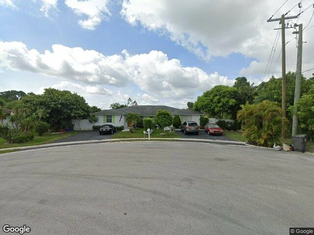House image located at West Palm Beach, FL 33415