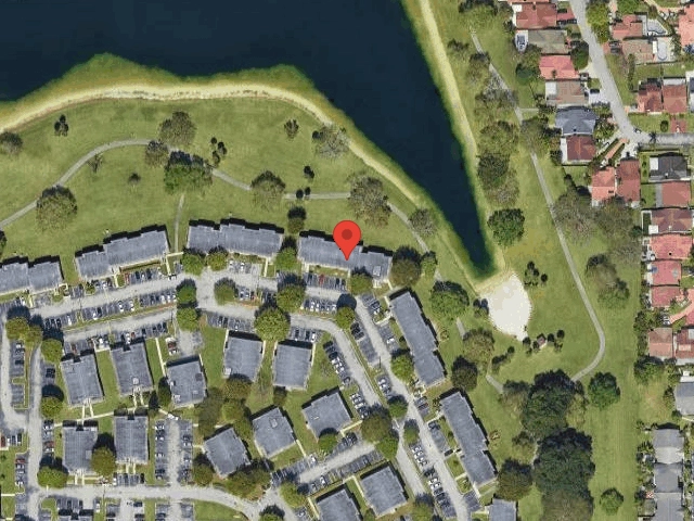 House image located at Miami, FL 33196