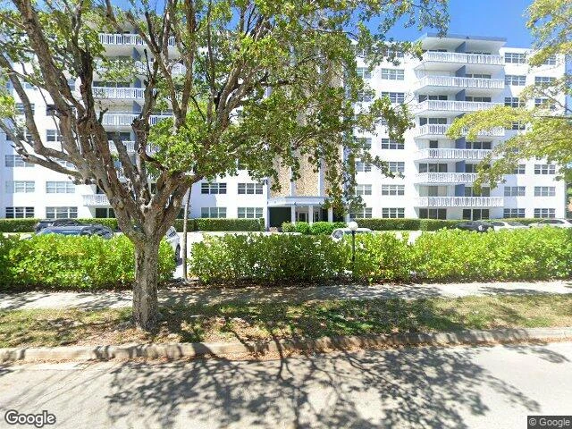 House image located at Hallandale, FL 33009