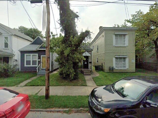 House image located at Louisville, KY 40203