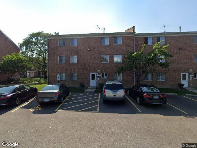 House image located at Glenview, IL 60025