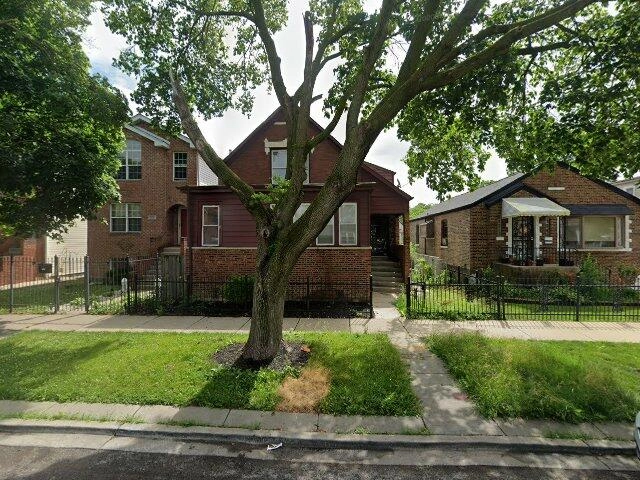 House image located at Chicago, IL 60619
