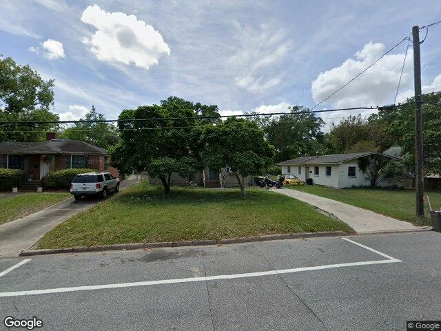 House image located at Jacksonville, FL 32210