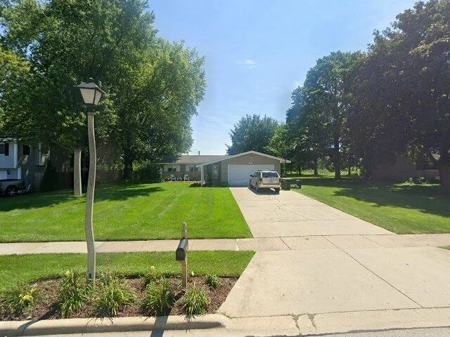 House image located at Libertyville, IL 60048