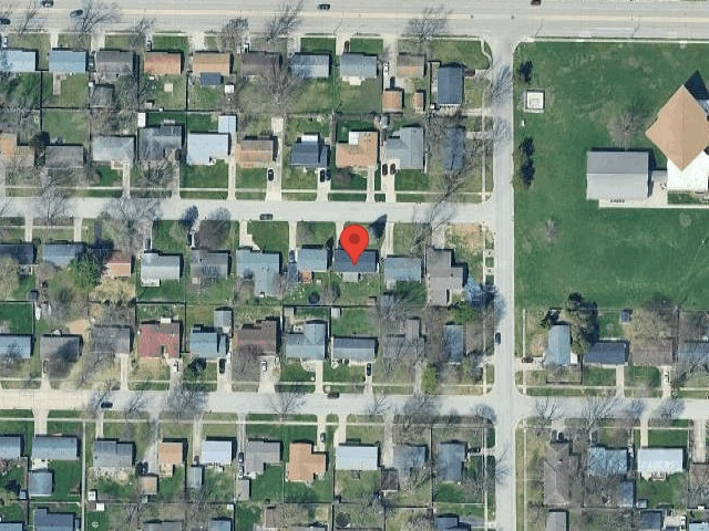 House image located at Champaign, IL 61821