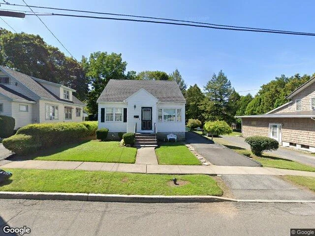 House image located at Syracuse, NY 13208