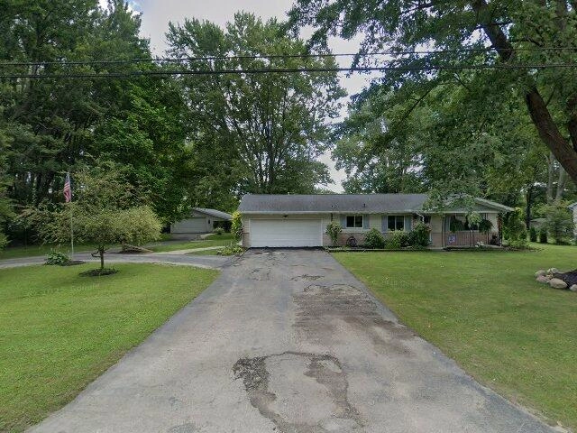 House image located at New Boston, MI 48164