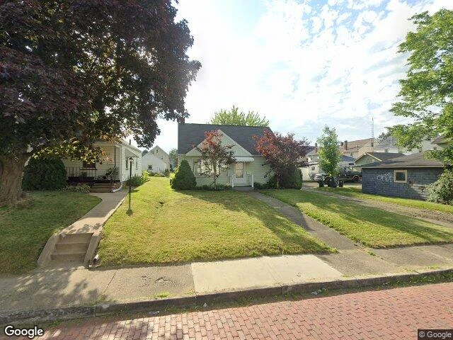 House image located at Canton, OH 44710