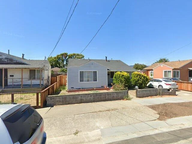 House image located at Oakland, CA 94603