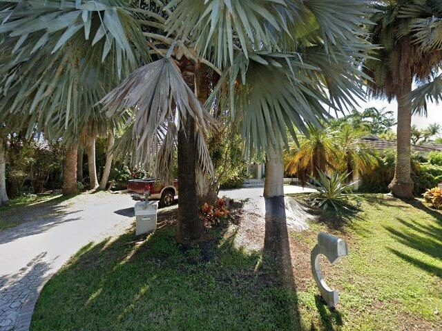 House image located at Miami, FL 33157