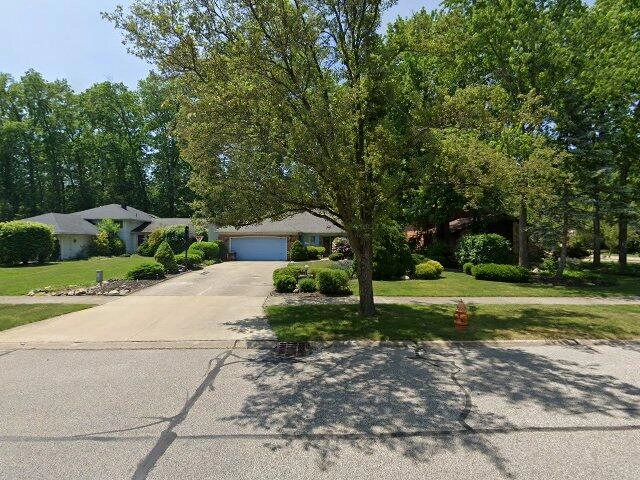 House image located at North Olmsted, OH 44070